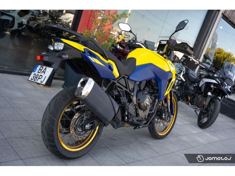 DL 800 V-Strom
