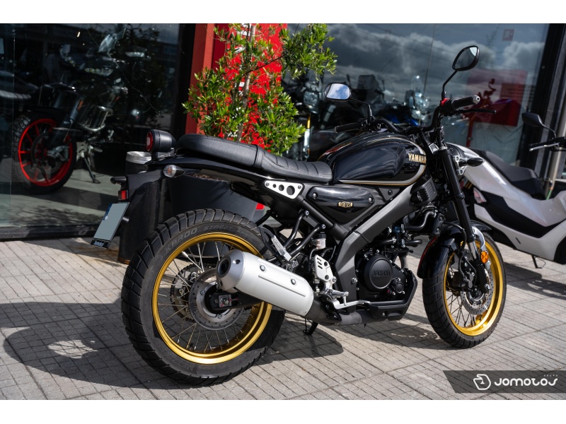 XSR 125