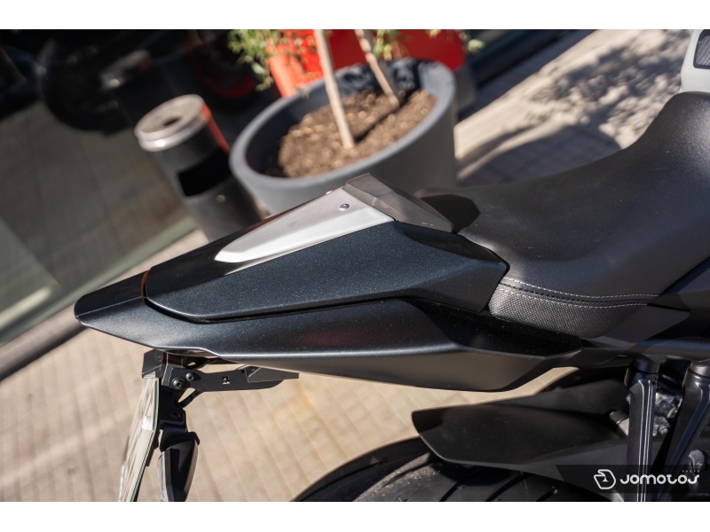 CB 650 R E-CLUTCH